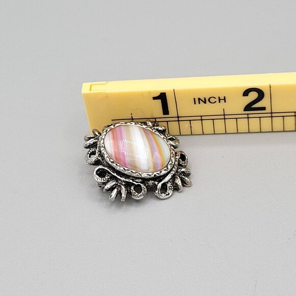 Womens Multi Band Agate Brooch Pin Silver Tone Filigree Work Accent Size 1"x1" - Picture 5 of 7